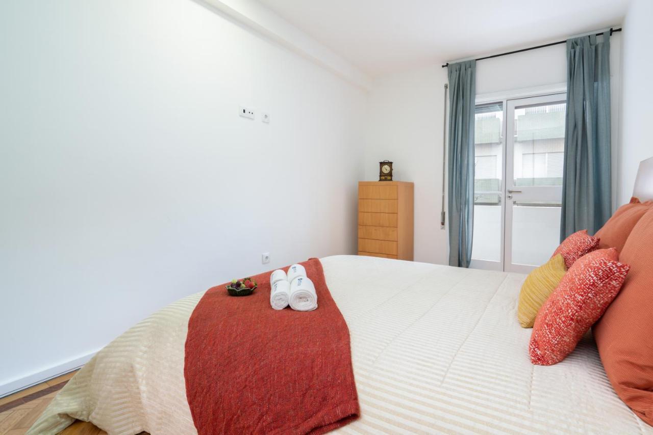 Host Wise - Spacious Fresh Flat W Terrace - Near Sea Espinho  Dış mekan fotoğraf